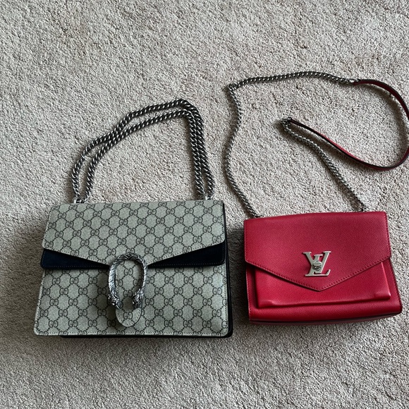 LV MyLockMe Chain Bag with LV Dustbag - Picture 12 of 12